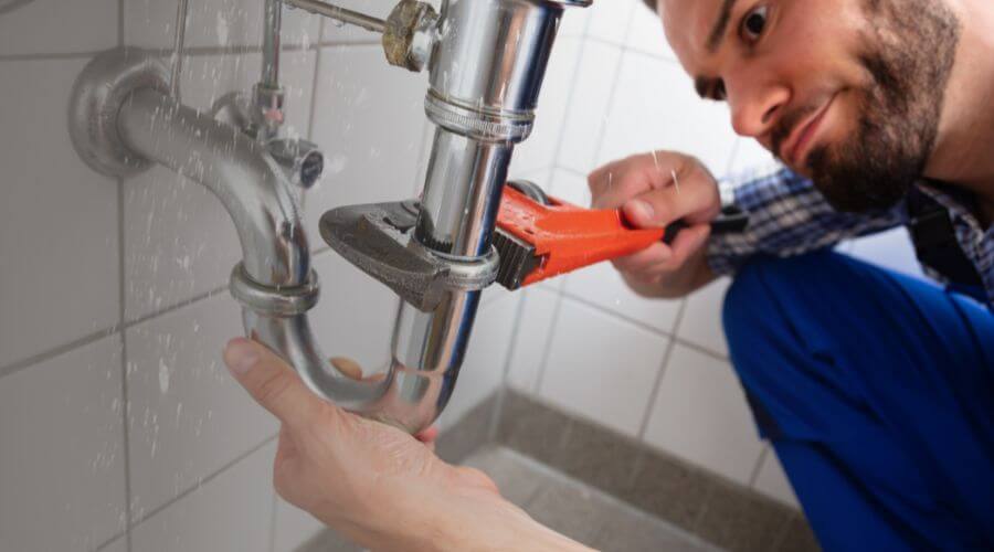 Professional same day plumber services in Wheatland, IN